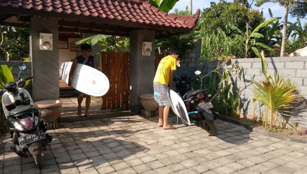 פולוקאן Harris Surf Villa מראה חיצוני תמונה